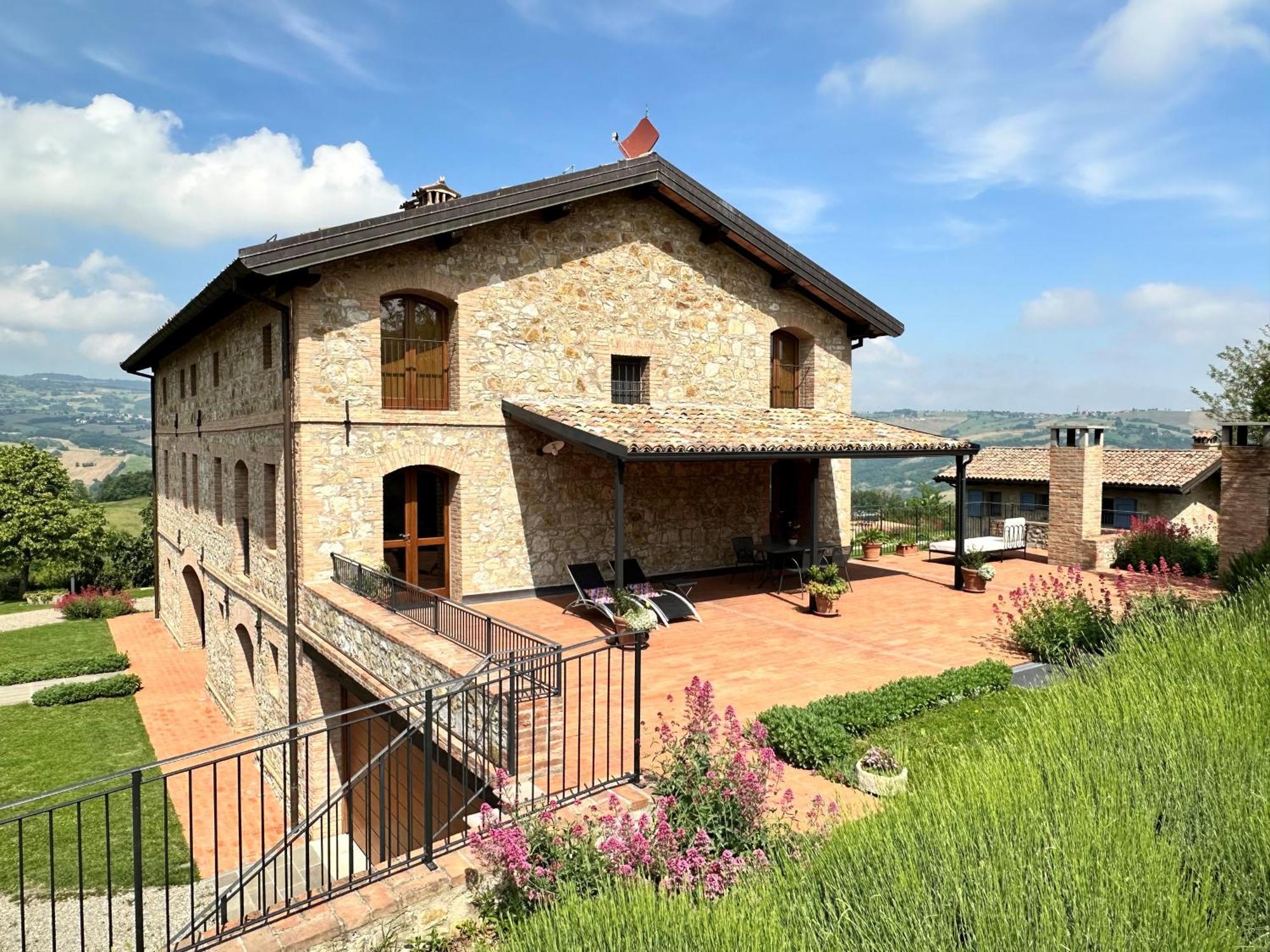 Agriturismo Podere Prasiano Marano sul Panaro Екстериор снимка
